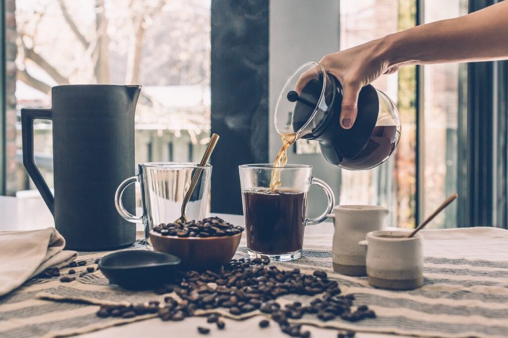 Exploring How Coffee Interacts with Weight Loss Supplements