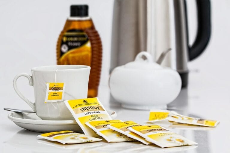 From Tea to Supplements: The Best Herbal Detox Methods for a Fresh Start