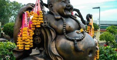 Get Beach Body Ready: Tips for Trimming Your Waistline